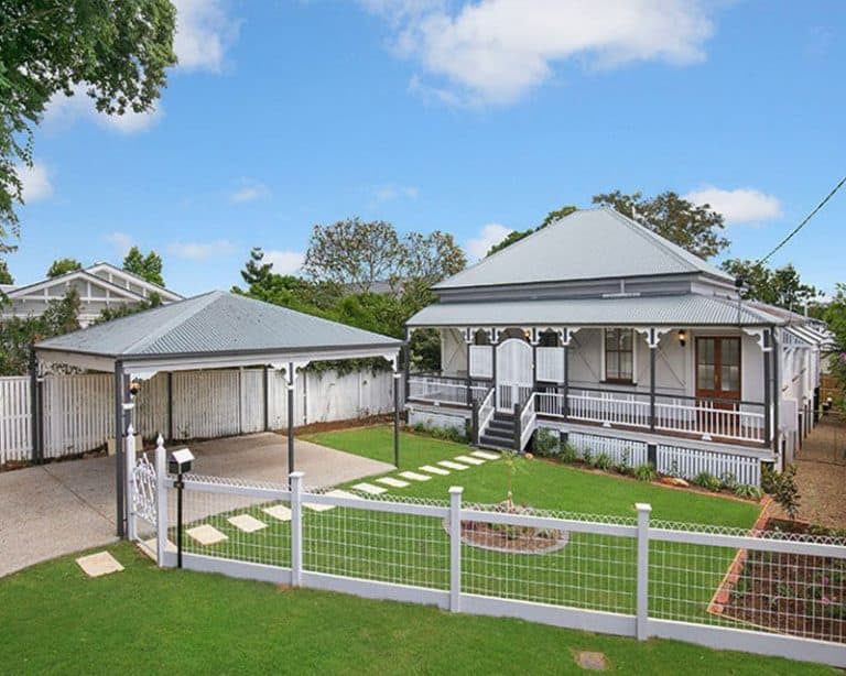 Roof Restoration Brisbane & Leak Repairs Brisbane Roof & Paint